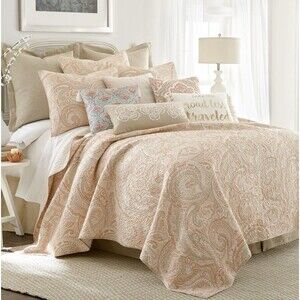 Levtex Home Spruce Coral KING Quilt + 2 King Shams Set